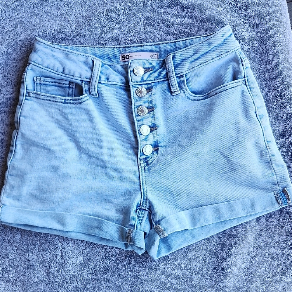 SO Blue Jean Shorts High-Waisted Distressed Style